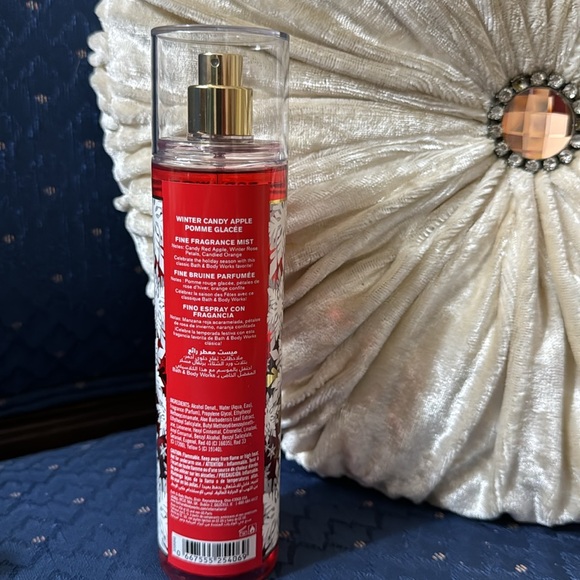 BATH & BODY WORKS SET. . . WINTER CANDY APPLE SCENT - Picture 4 of 6